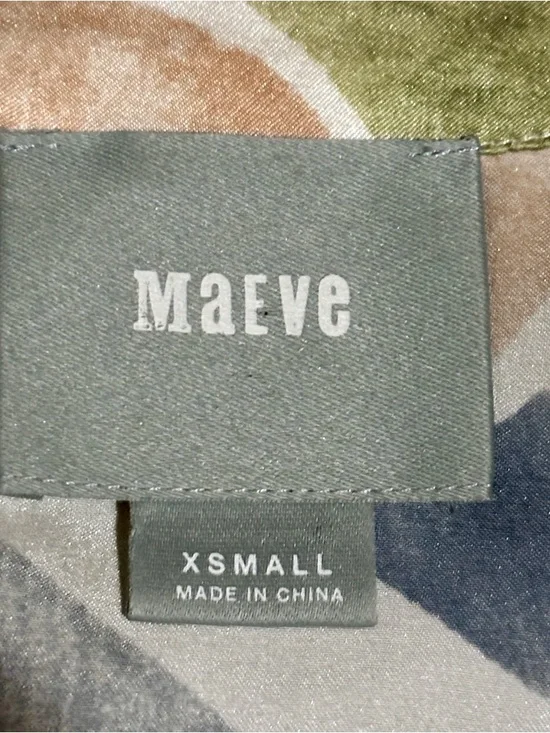 Anthro Maeve 100% Silk Geometric Tie Shoulder Blouse XS Boho - Picture 8 of 8